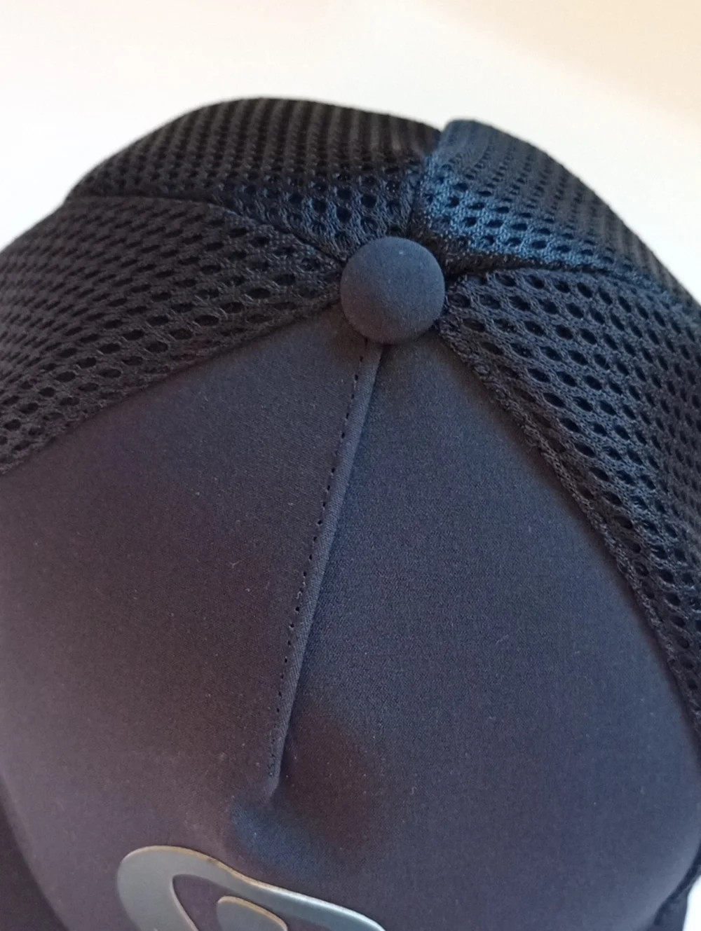 Lululemon Size s Hat Black Sporty Active Athletic Adjustable Back